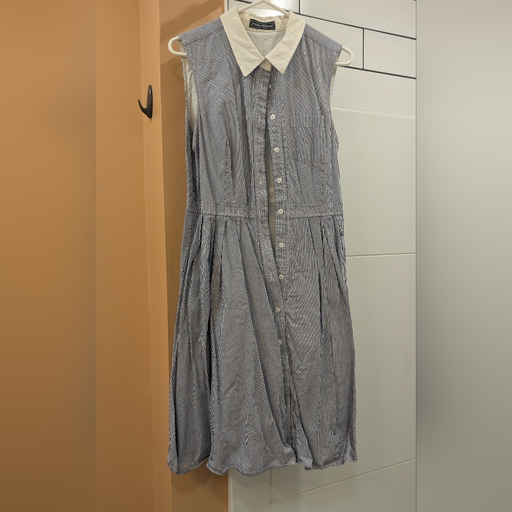 Adorable Jessica Howard Shirt Dress